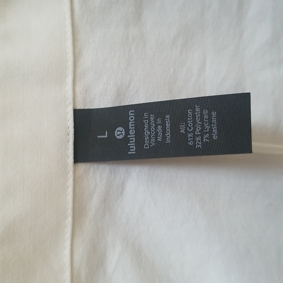 Lululemon athletica button down shirts. - Picture 3 of 4